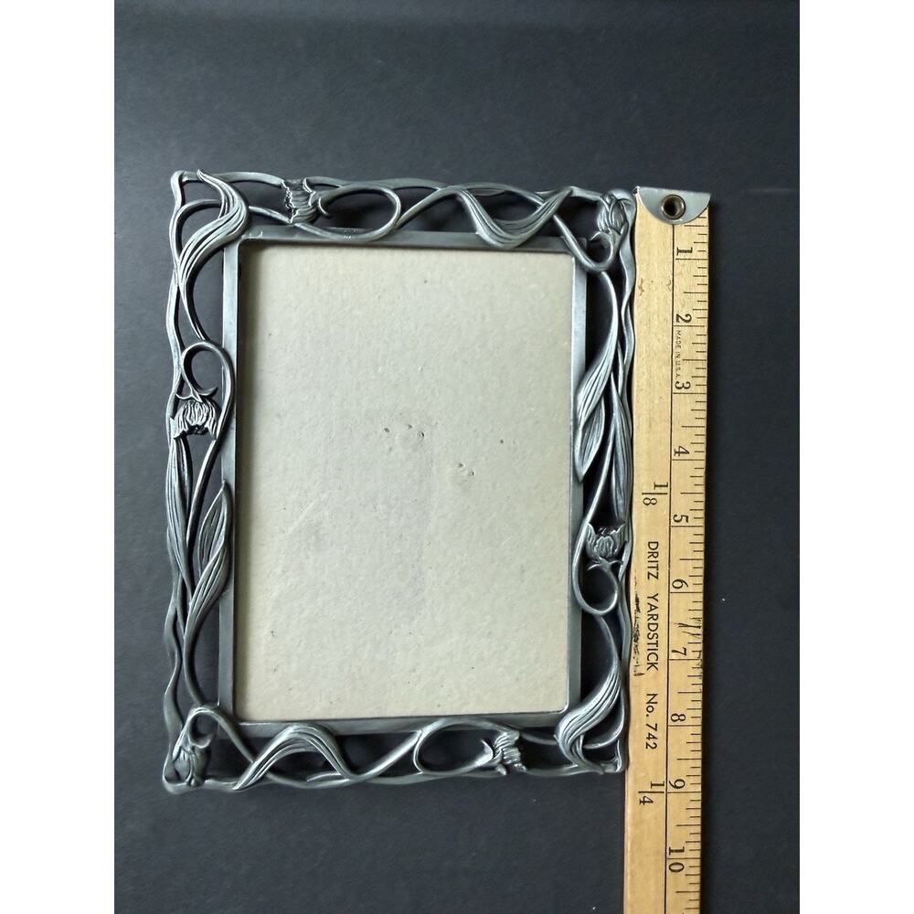 Vtg 5x7 Pewter Tone Metal Picture Frame Ornate Scroll Filigree Easel Back - Picture 2 of 9